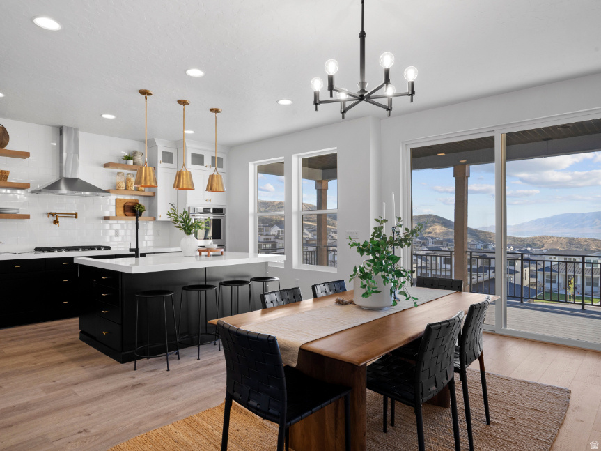 CANYON POINT - Residential