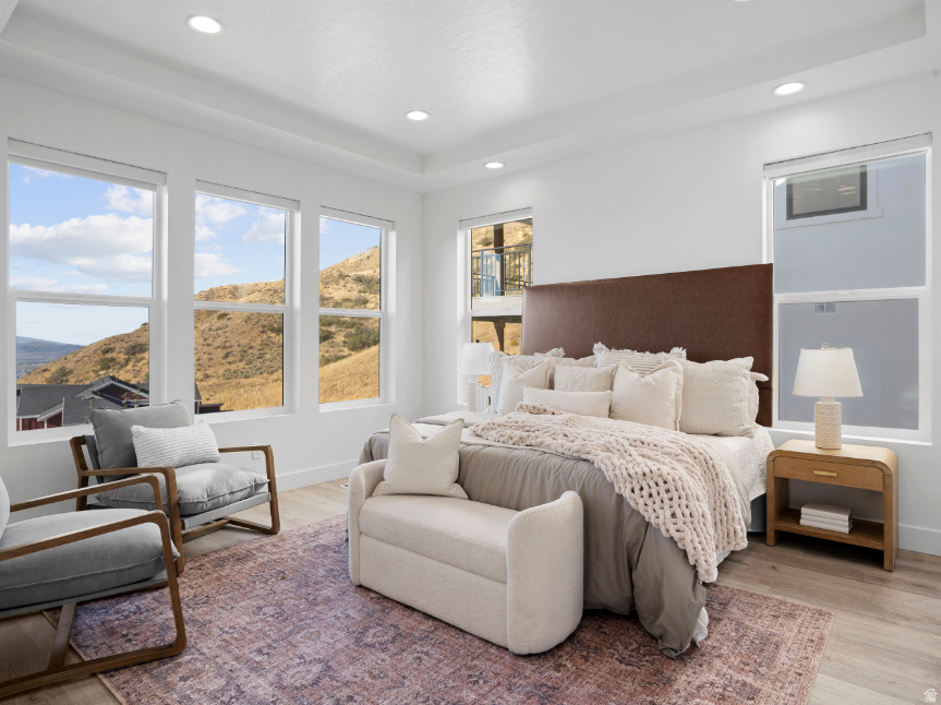 CANYON POINT - Residential