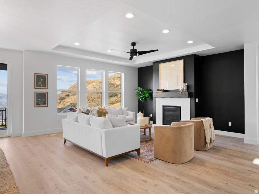 CANYON POINT - Residential