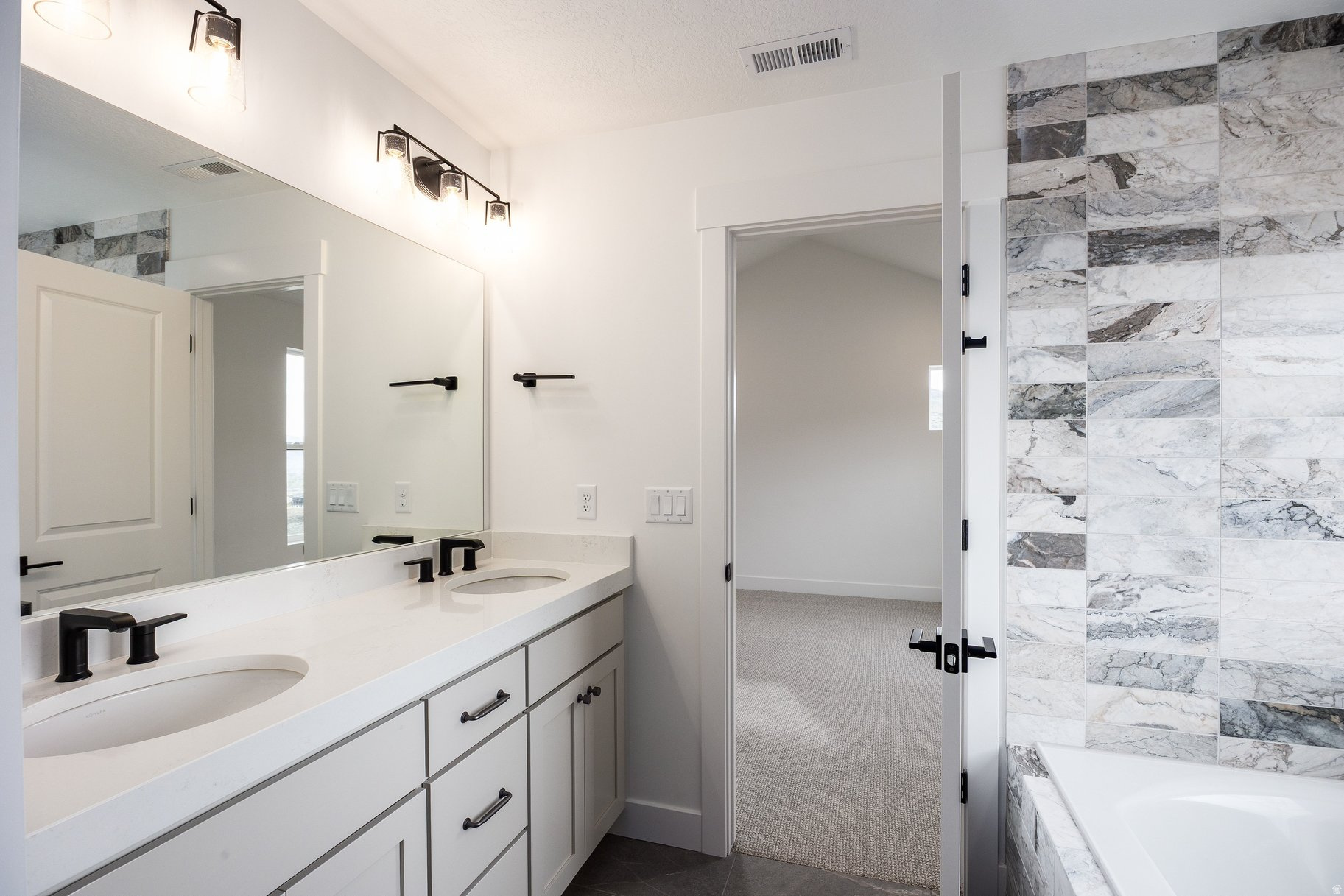 JORDANELLE RIDGE - Residential