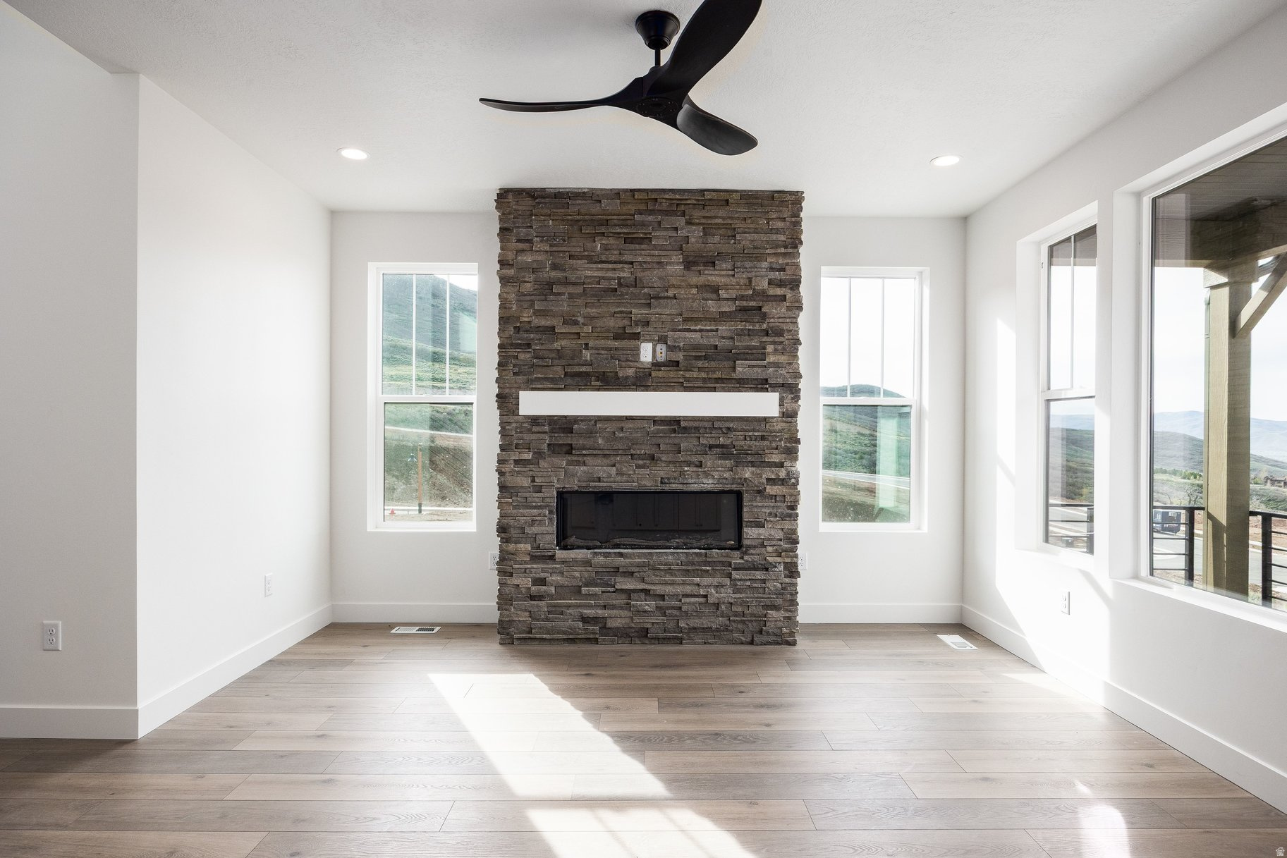 JORDANELLE RIDGE - Residential