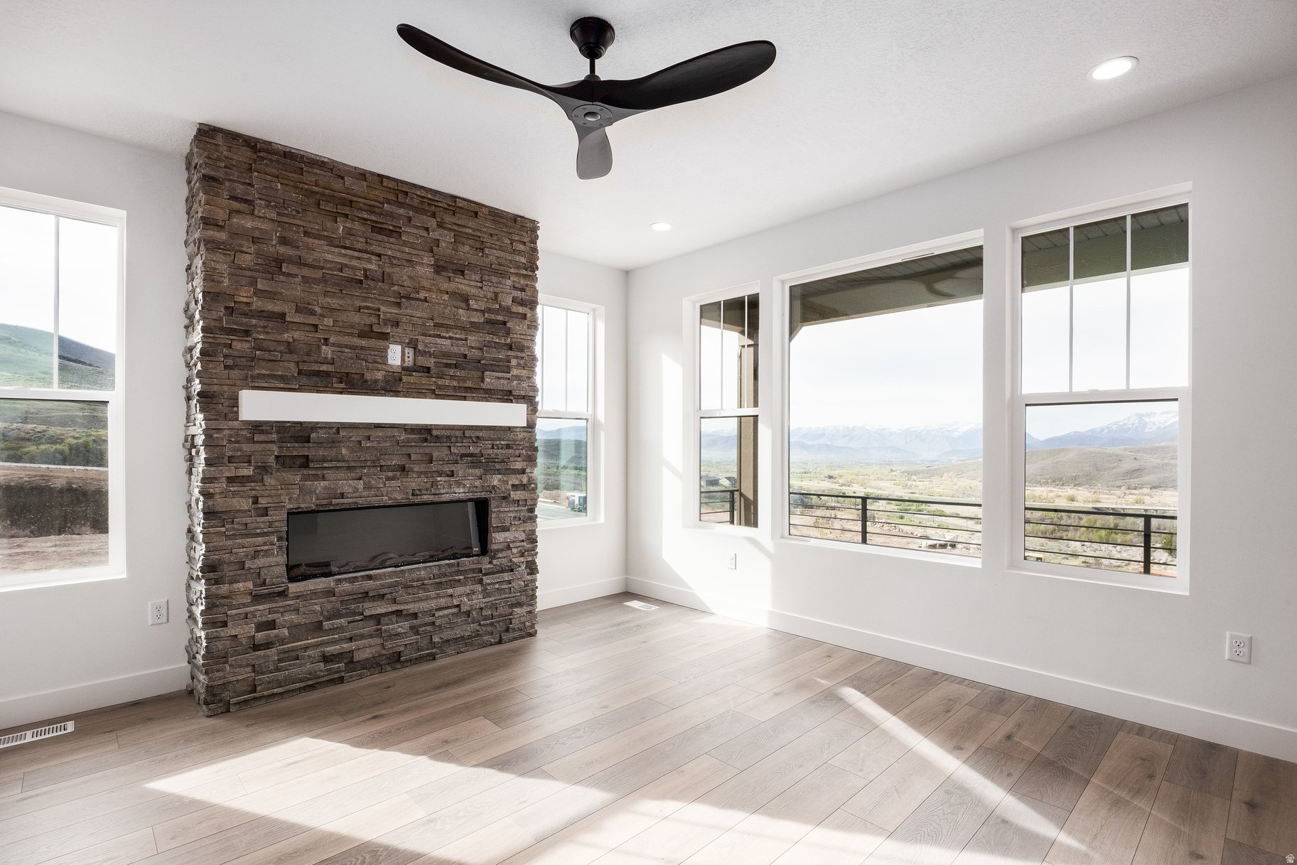 JORDANELLE RIDGE - Residential