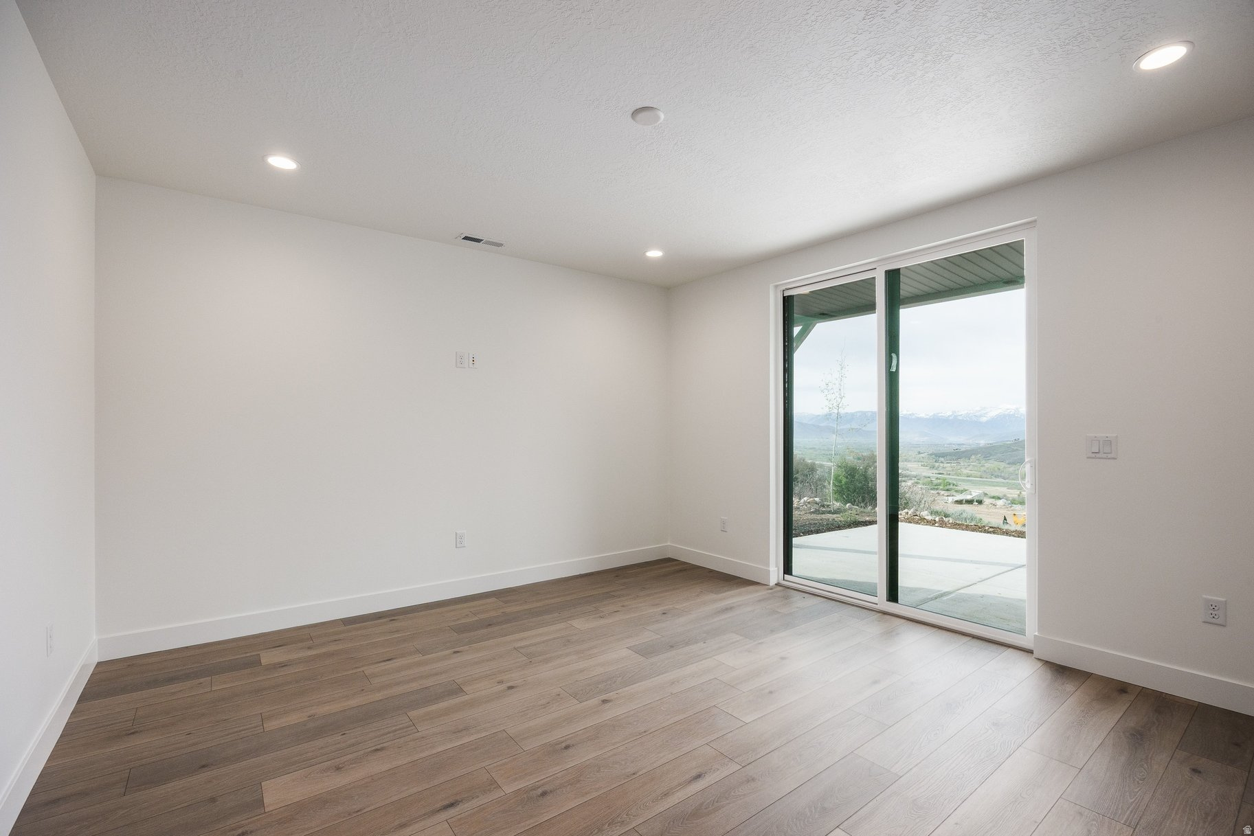 JORDANELLE RIDGE - Residential