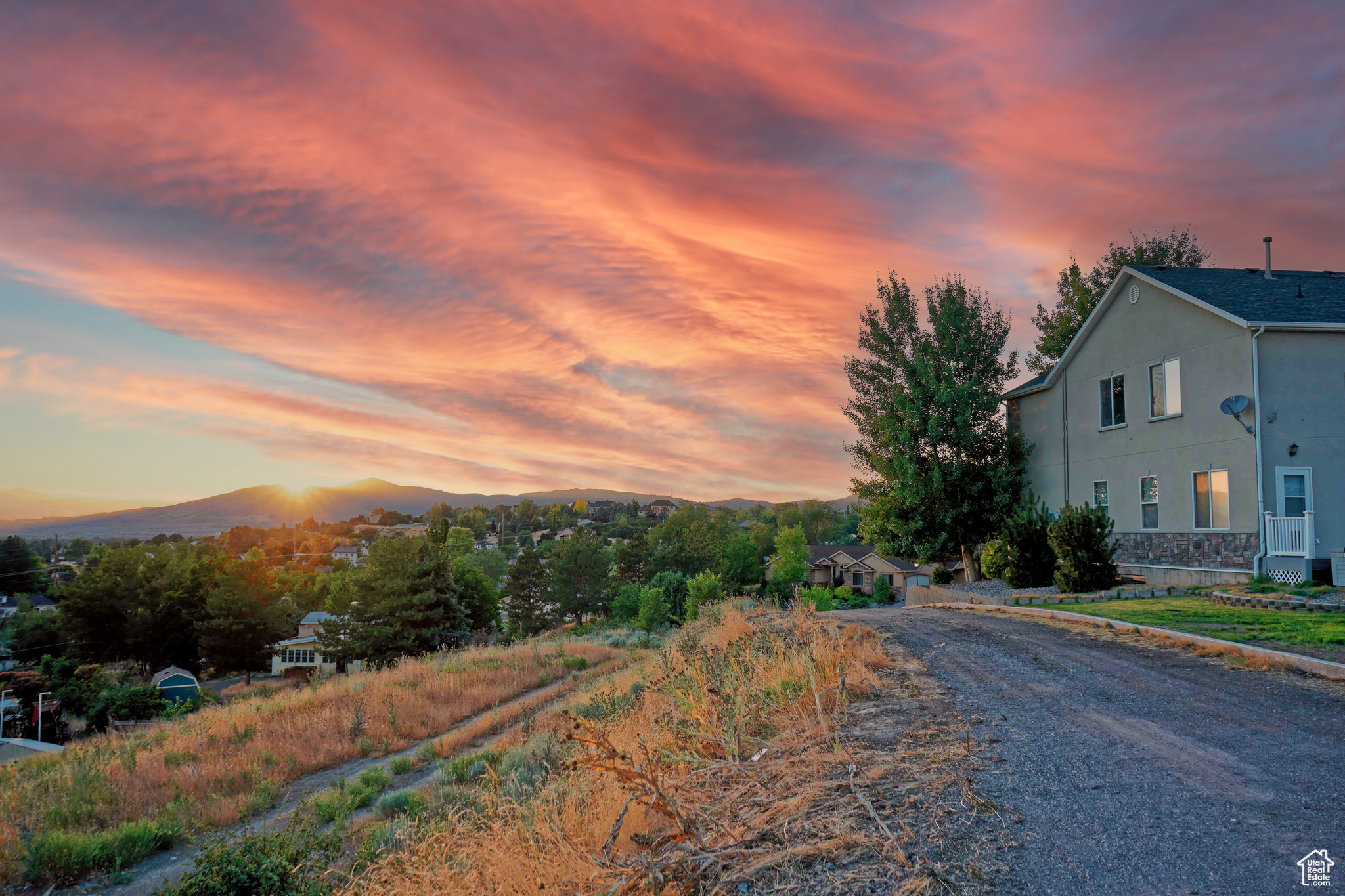 3832 W Mountaintop Cir, Cedar Hills, Utah image 7