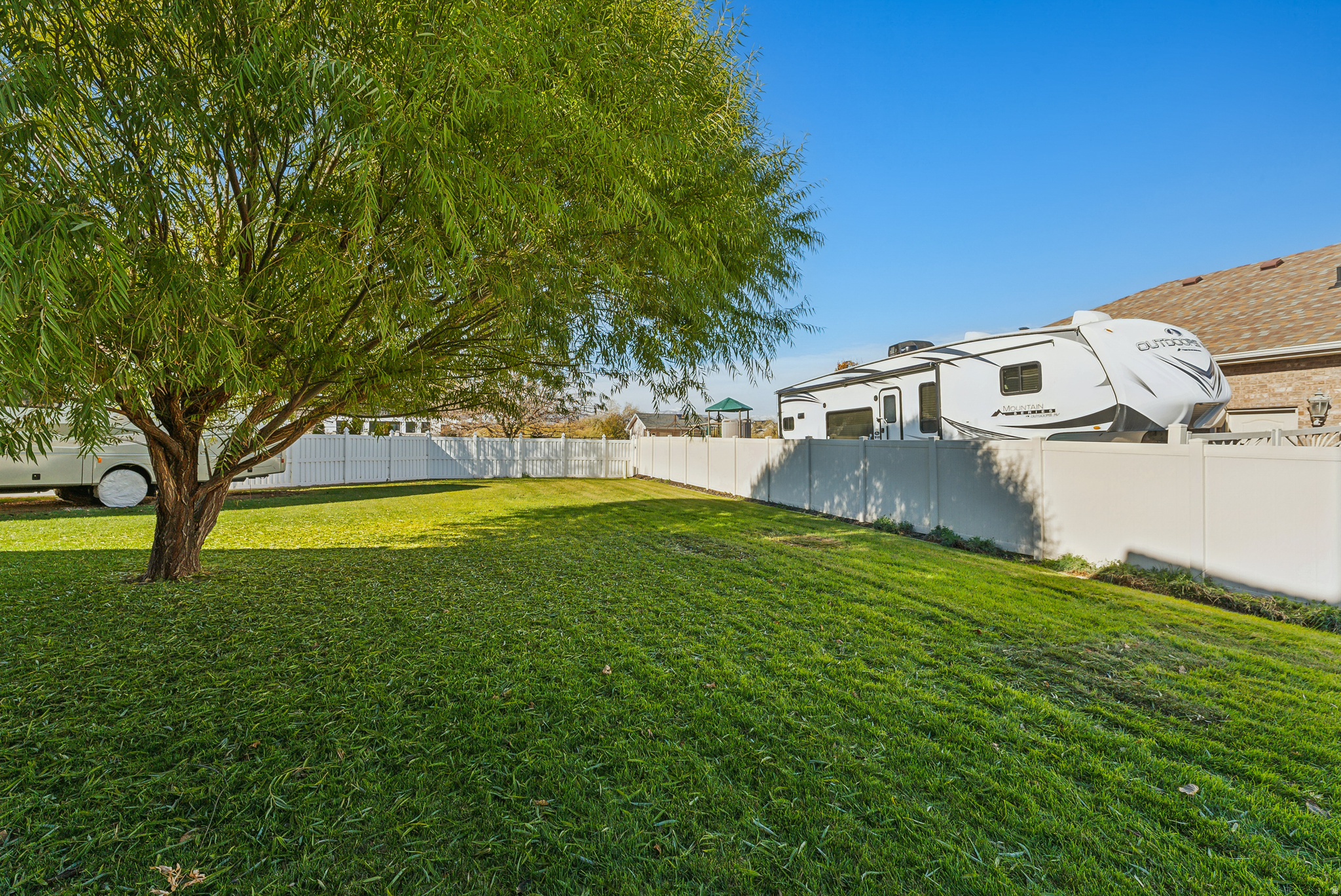 JORDAN MEADOW ESTATES - Residential