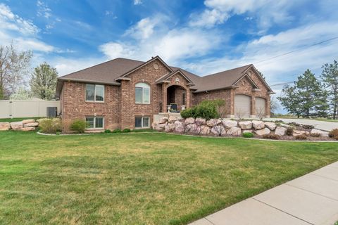 Photo of 1810 N 1725 W, Farr West, UT 84404 (MLS # 2147428)