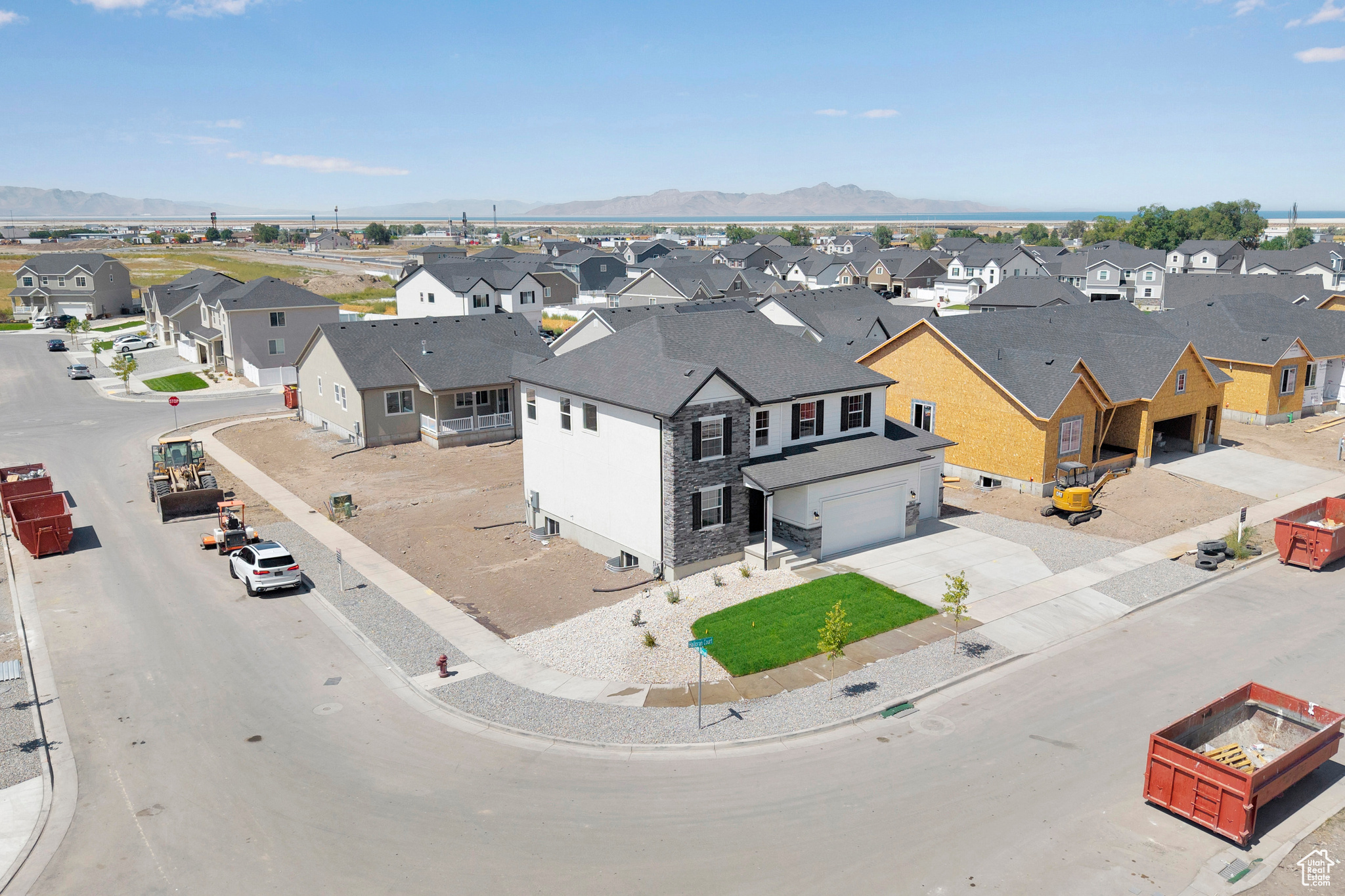 PASTURES AT SADDLEBACK - Residential