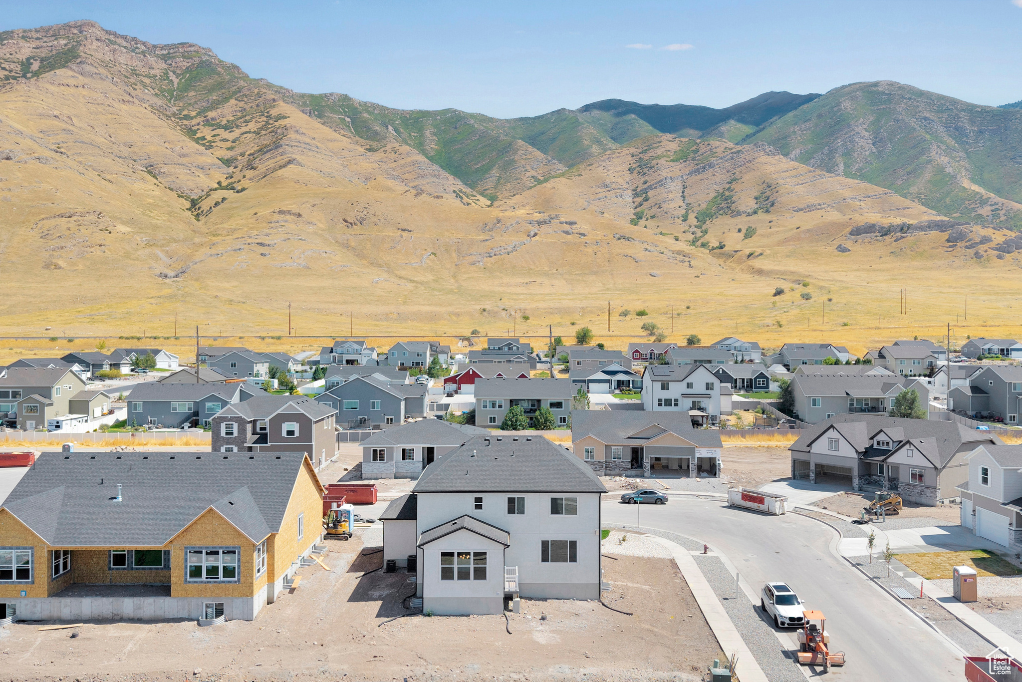 PASTURES AT SADDLEBACK - Residential