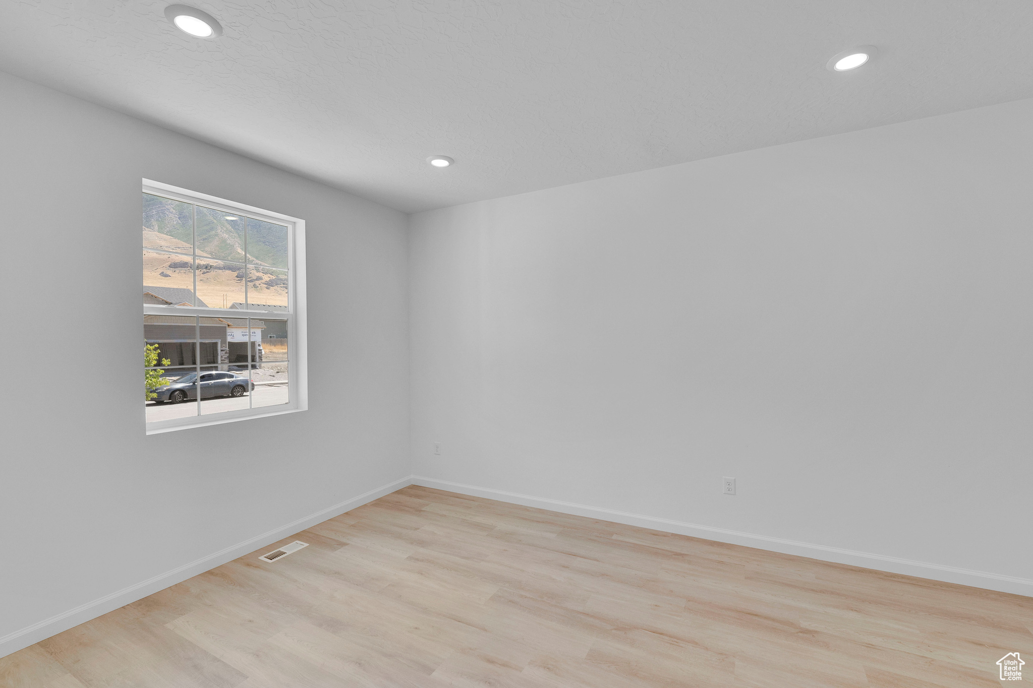 PASTURES AT SADDLEBACK - Residential