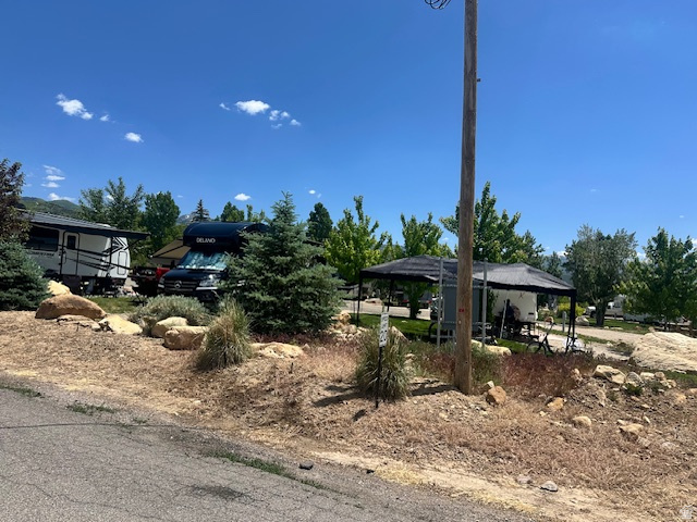 SKYLINE HEIGHTS - Residential