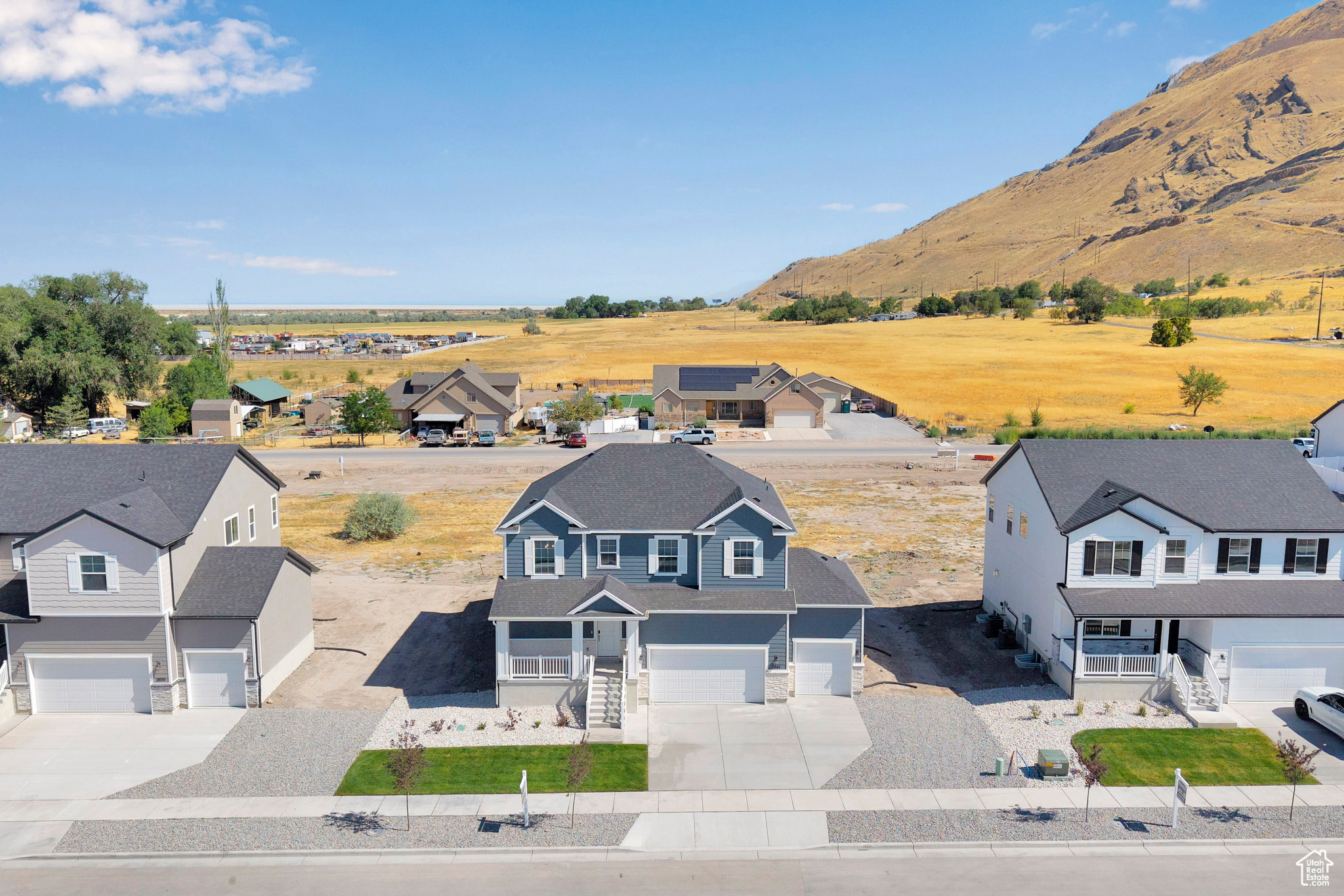 PASTURES AT SADDLEBACK - Residential