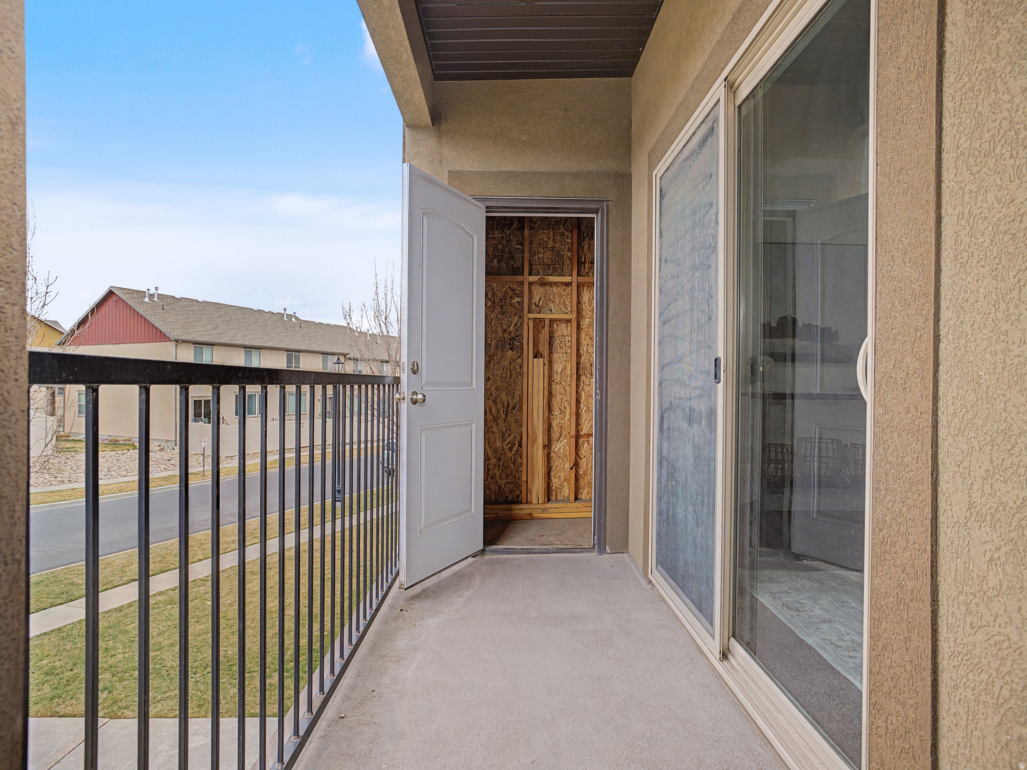 JORDAN RIDGE CONDOMINIUM - Residential