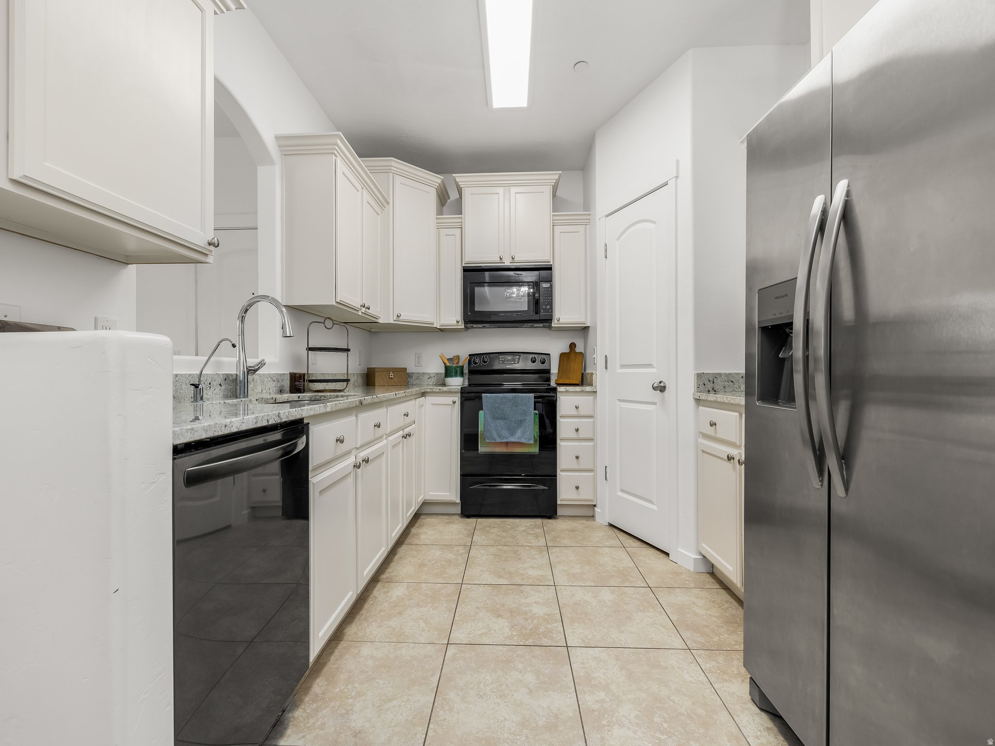 JORDAN RIDGE CONDOMINIUM - Residential