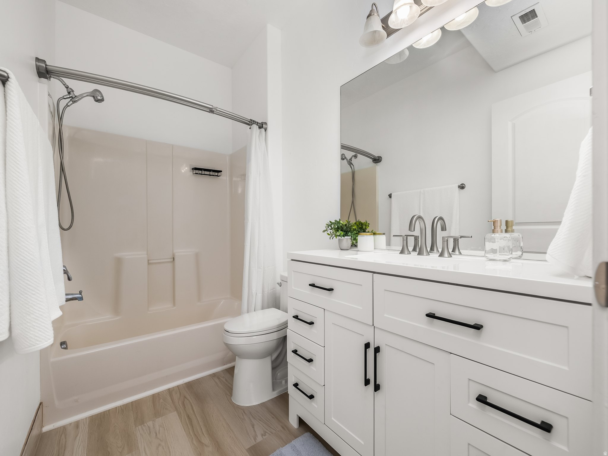 JORDAN RIDGE CONDOMINIUM - Residential