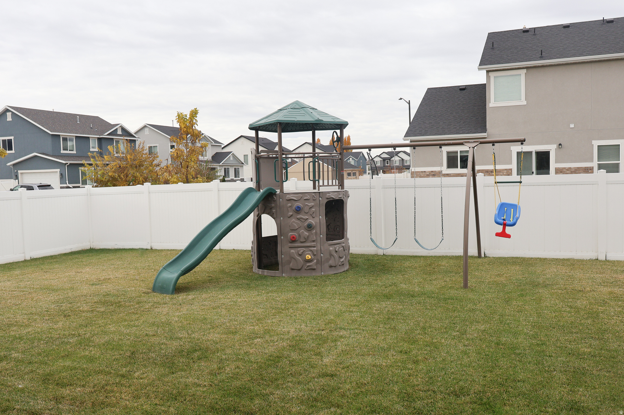 ANTHEM WEST - Residential