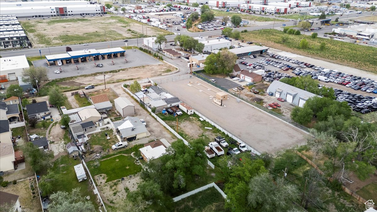PARK - Commercial Sale
