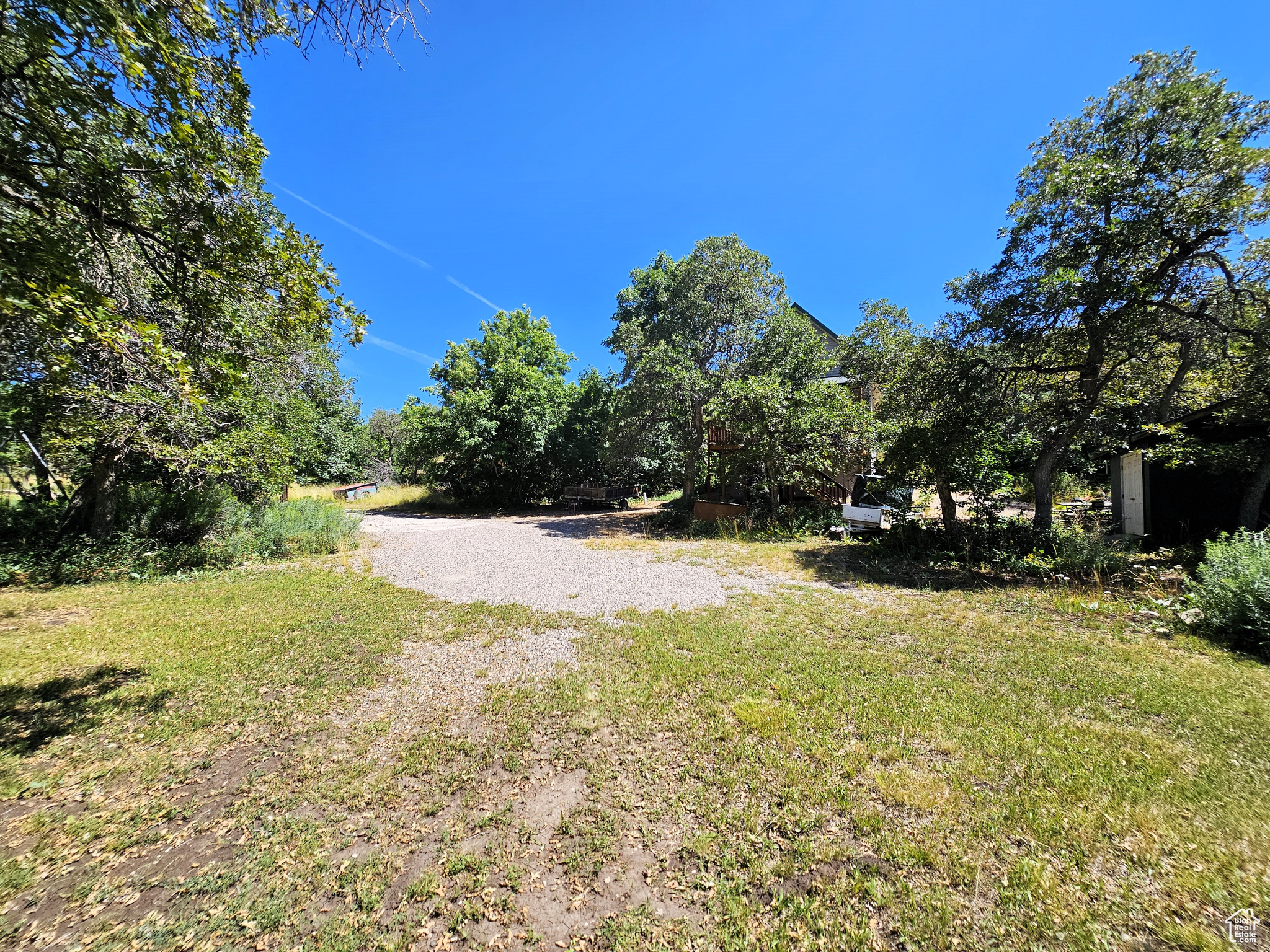 SKYLINE MOUNTAIN RESORT - Land