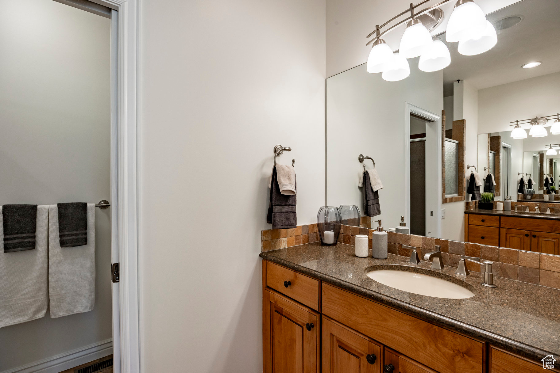 FOXGATE FARMS - Residential