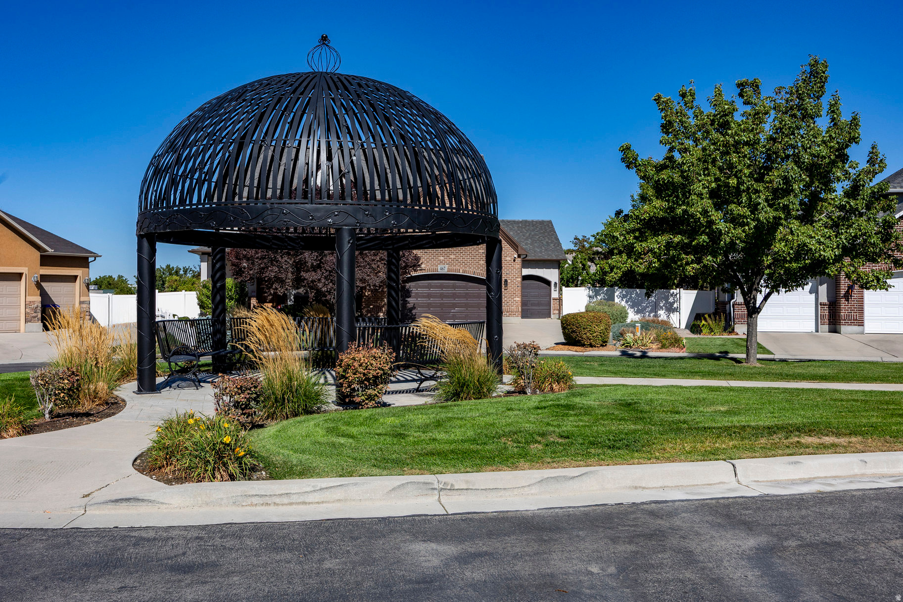 FOXGATE FARMS - Residential