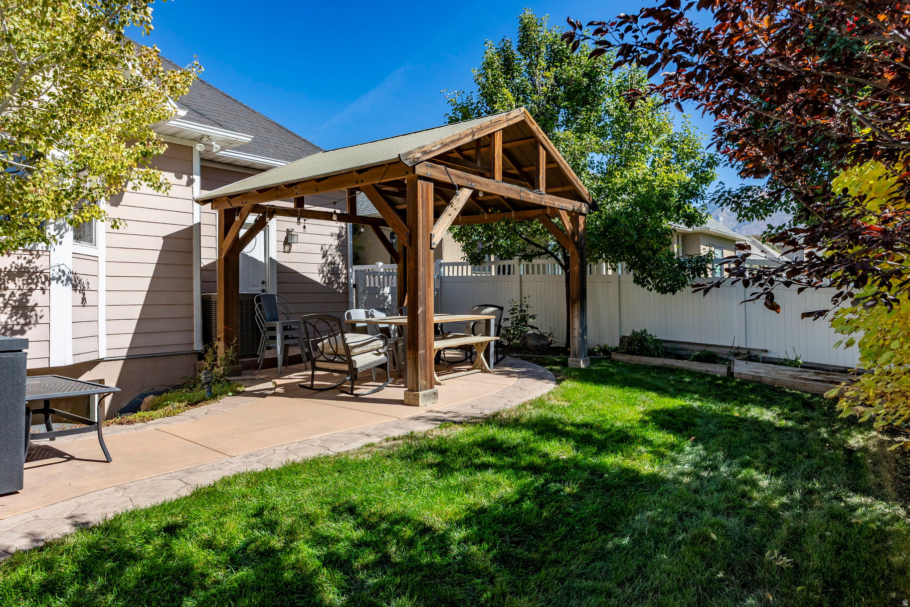 FOXGATE FARMS - Residential