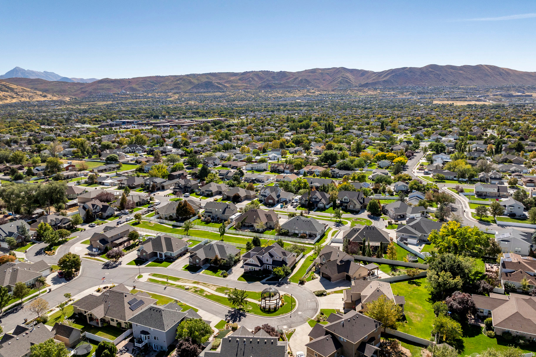 FOXGATE FARMS - Residential