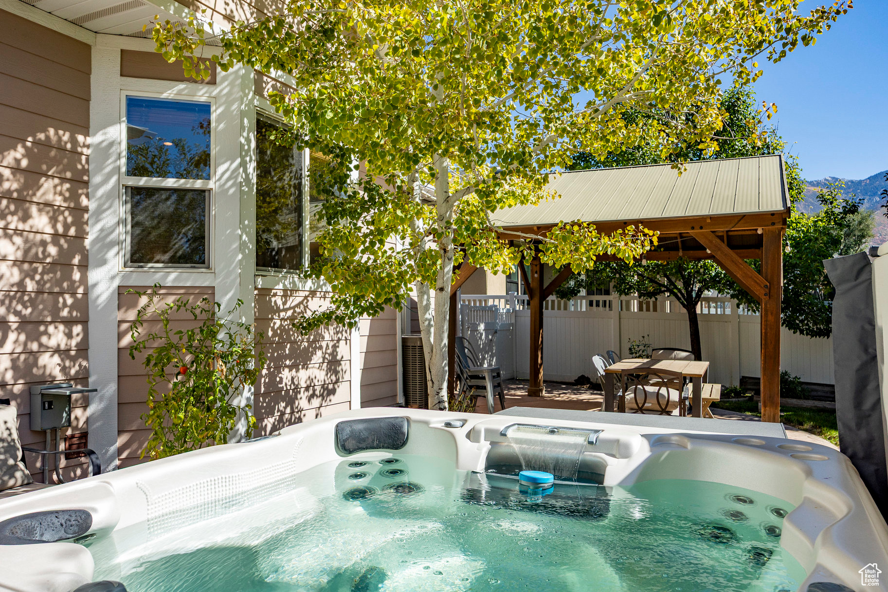 FOXGATE FARMS - Residential