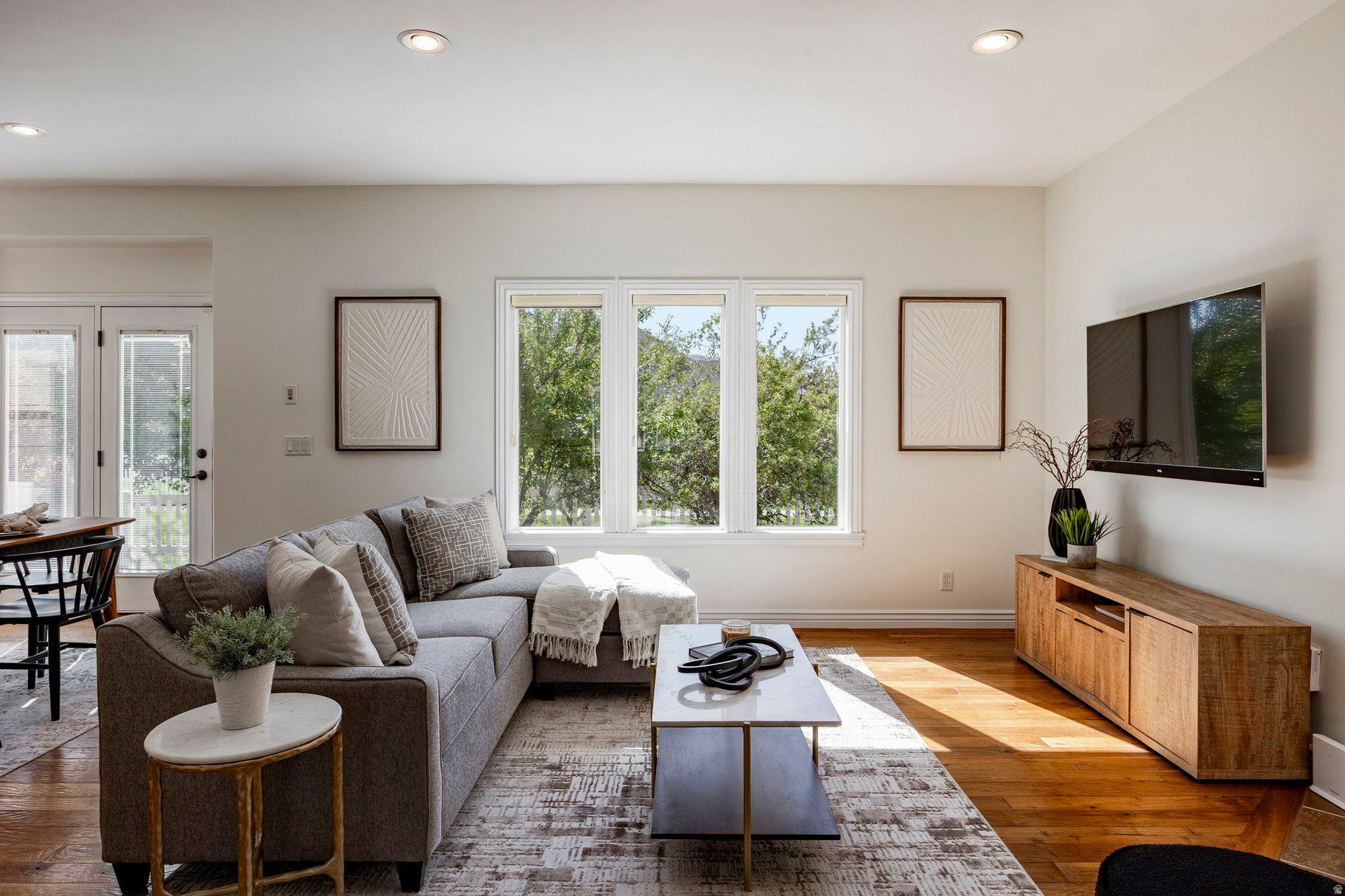 FOXGATE FARMS - Residential