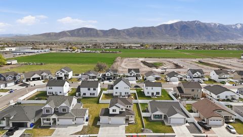 Tiny photo for 892 N 900 W, Tremonton, UT 84337 (MLS # 2146661)