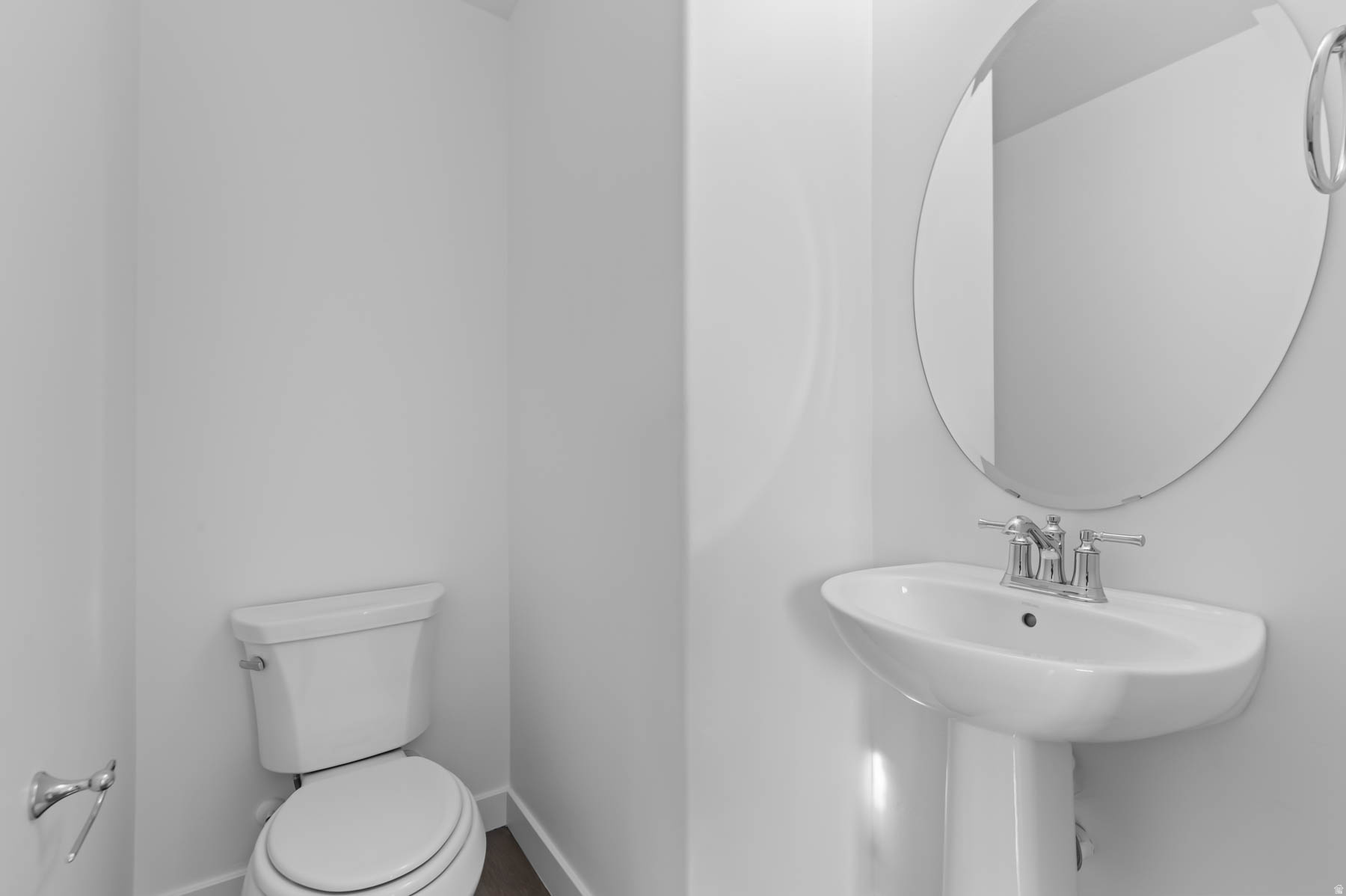 AMBERLY PLACE 13 - Residential