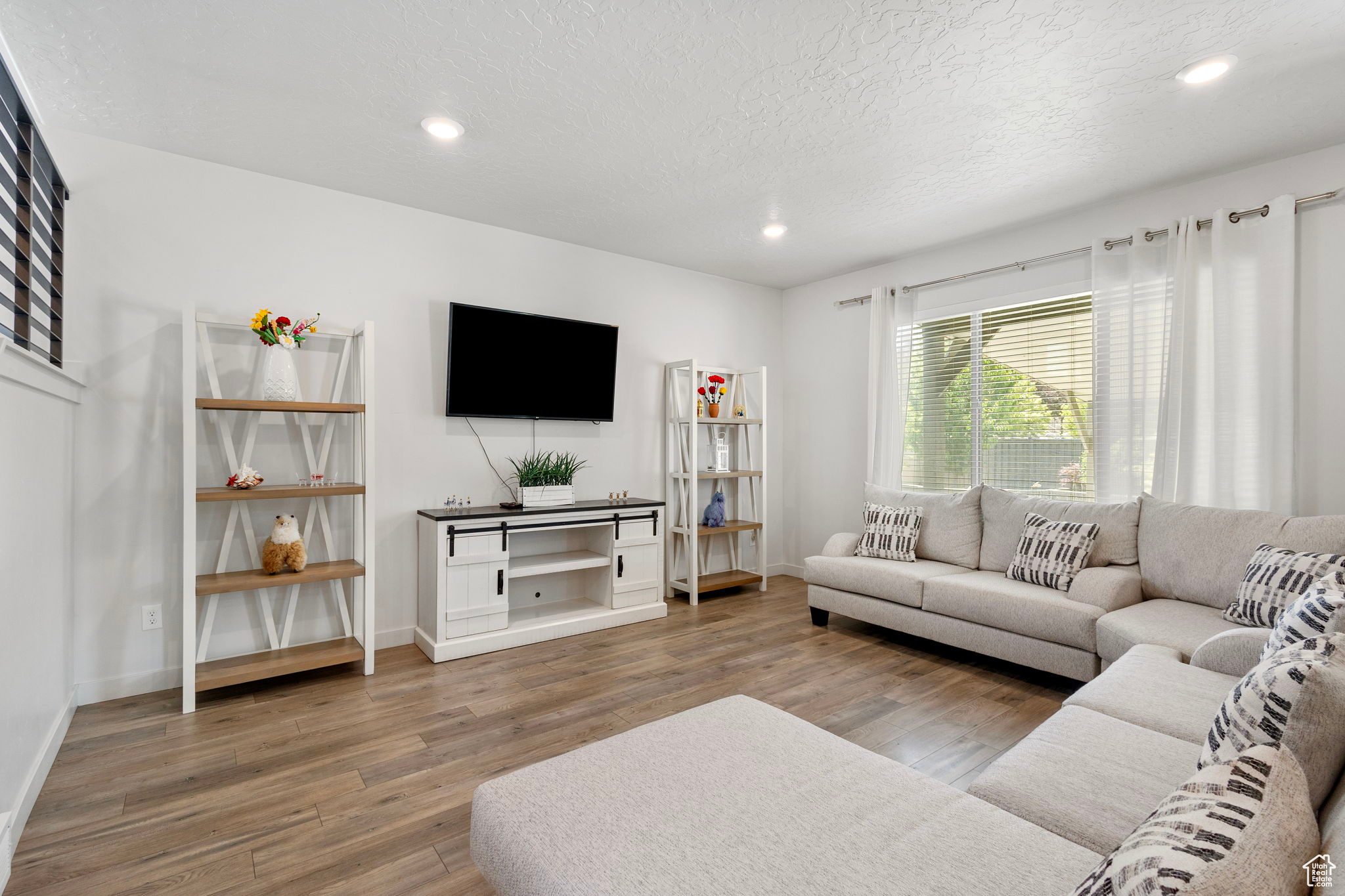 EVANS RANCH - Residential