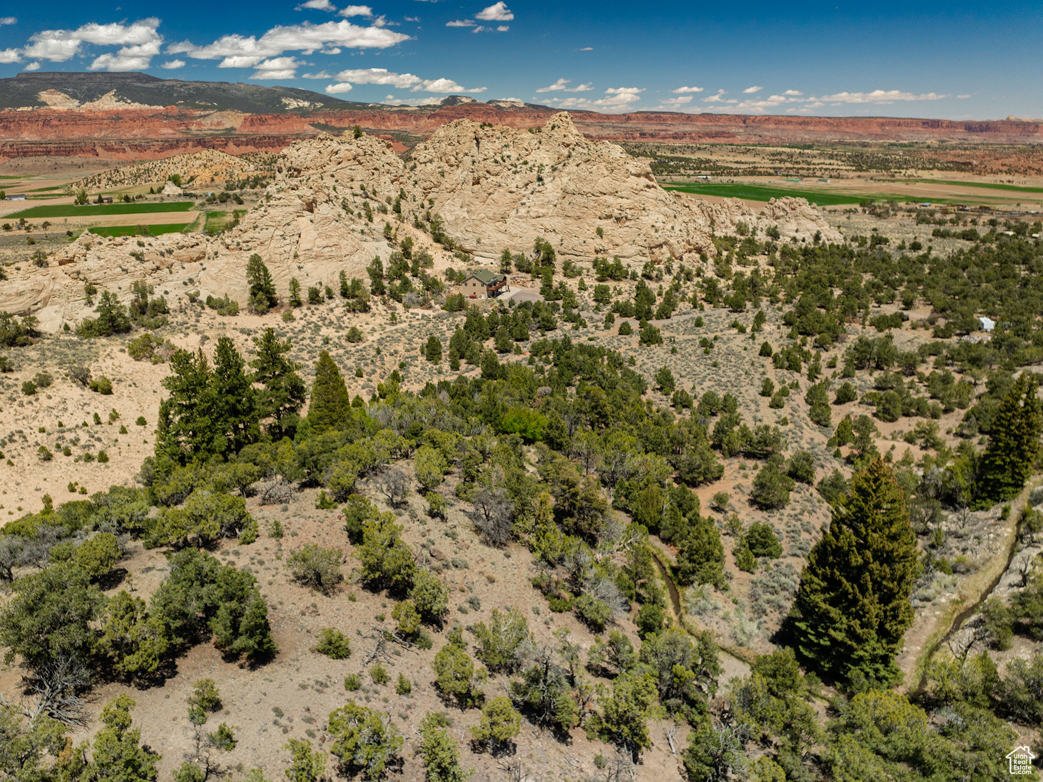 COCKCOMB COVE SUBDIVISION - Residential
