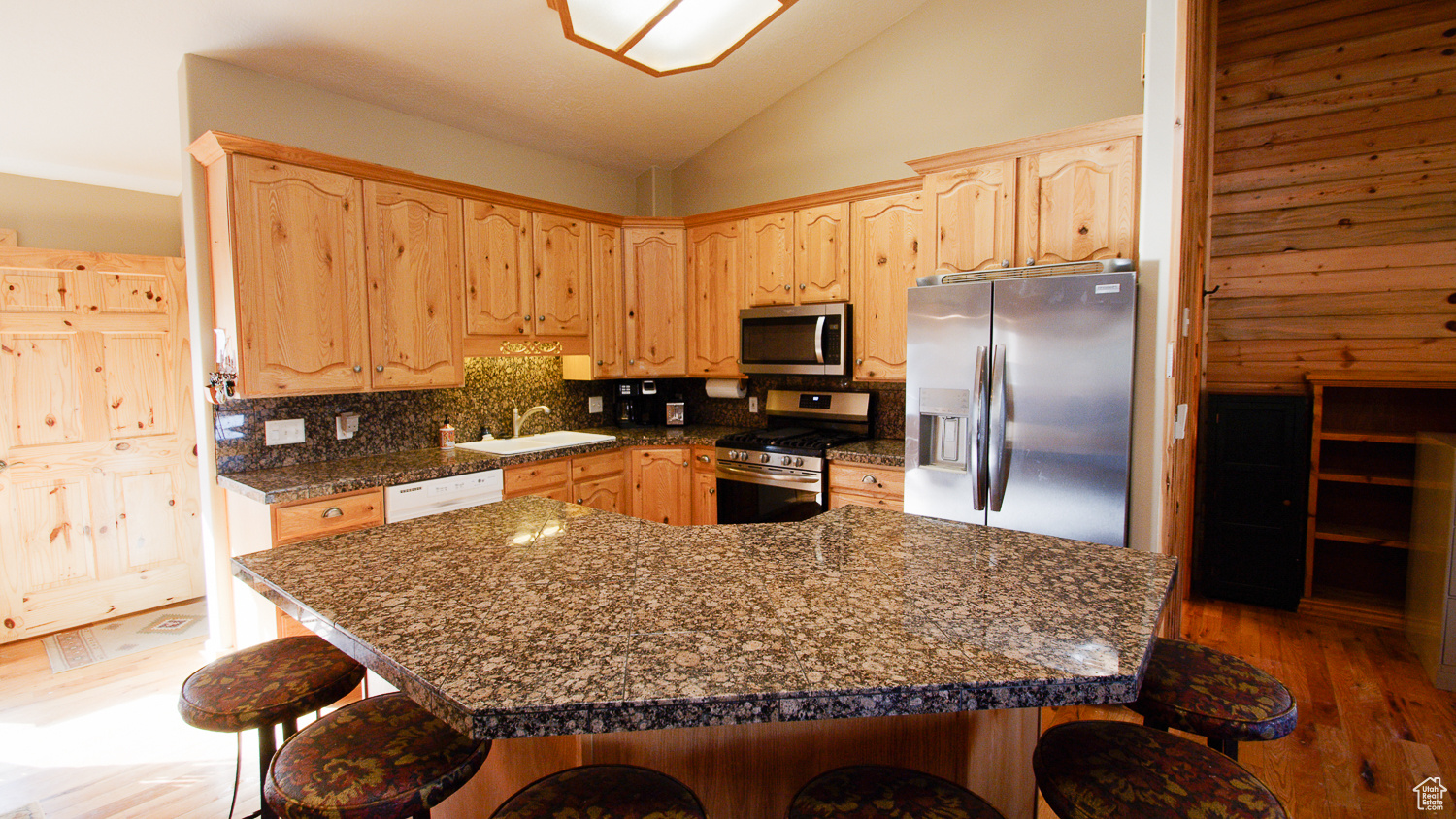 COCKCOMB COVE SUBDIVISION - Residential