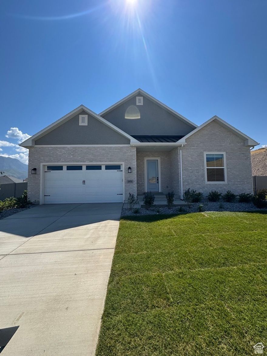 Come see for yourself the beautiful home we call the Harmony that's perfectly placed in a secluded cul-de-sac perfect for you and your family. As you enter the home you find 4 spacious bedrooms and a dining/living room that is meant for entertaining.