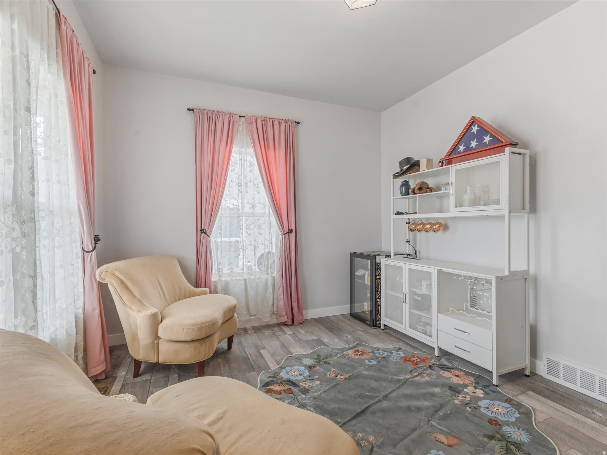 TERRACE HILLS - Residential