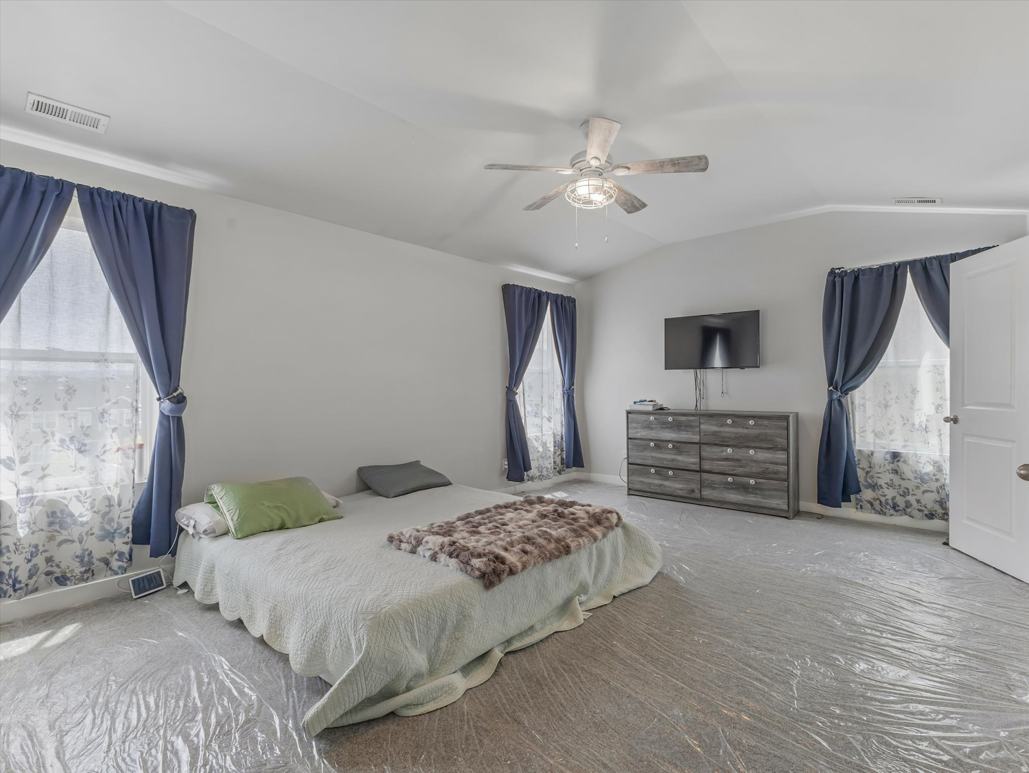 TERRACE HILLS - Residential