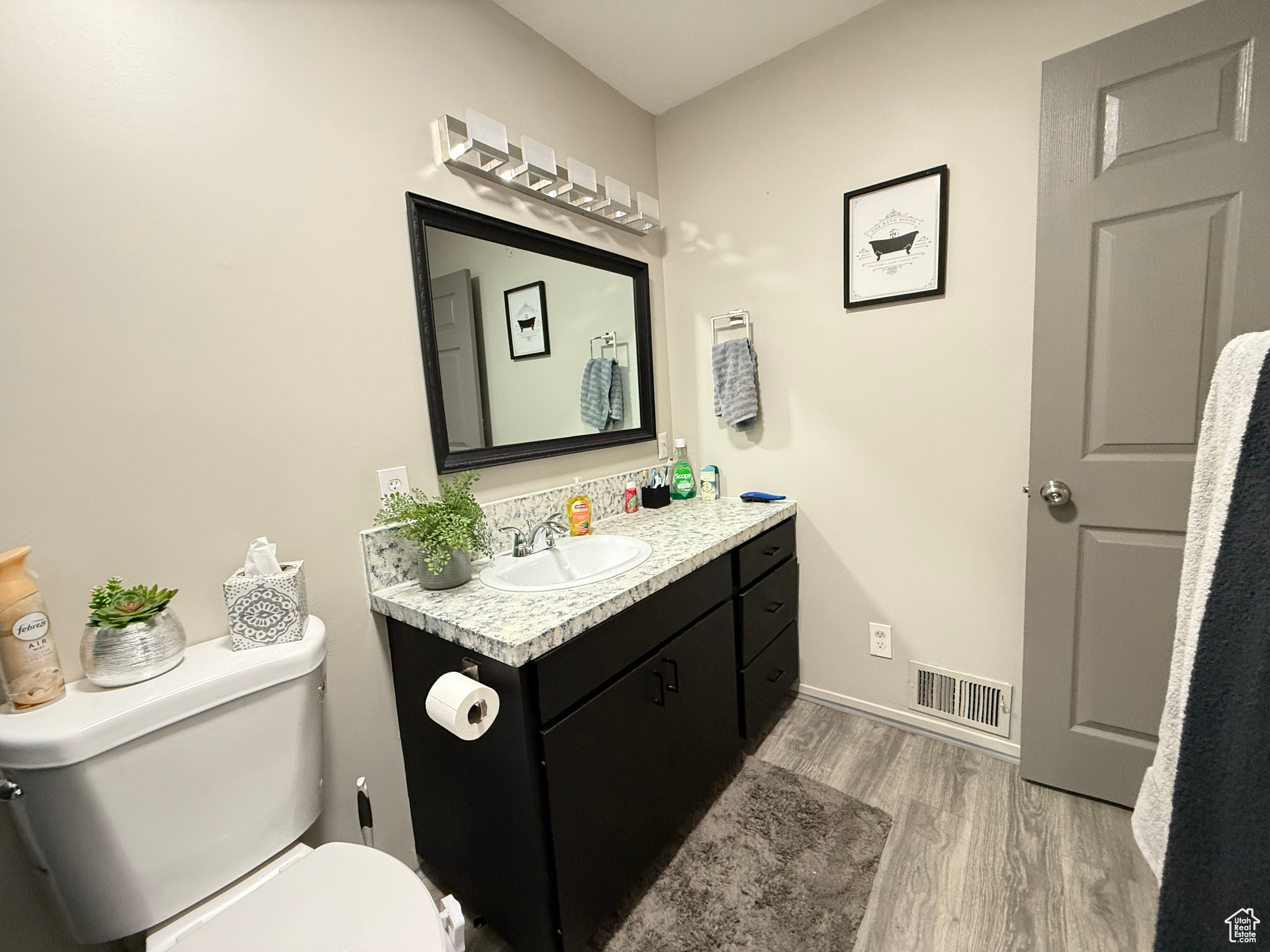 24 S 400, Kaysville, Utah image 11