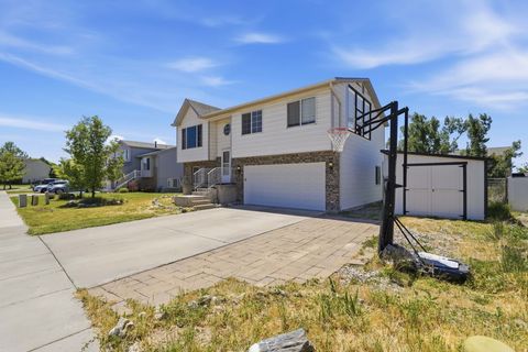 Tiny photo for 5335 S 4250 W, Roy, UT 84067 (MLS # 2166527)