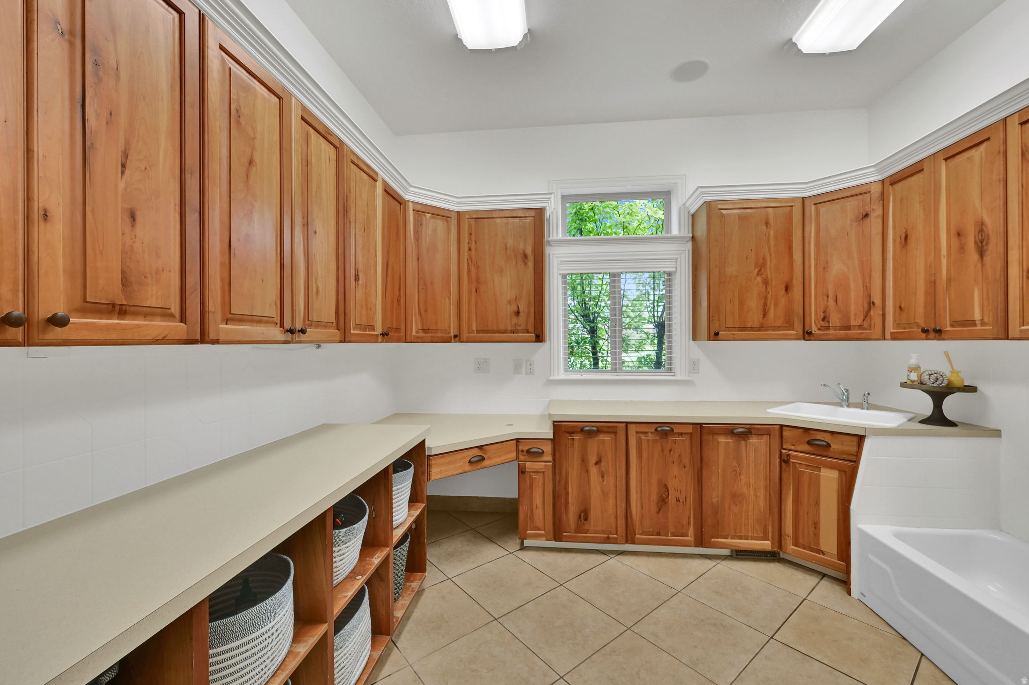 SUMMER RIDGE - Residential