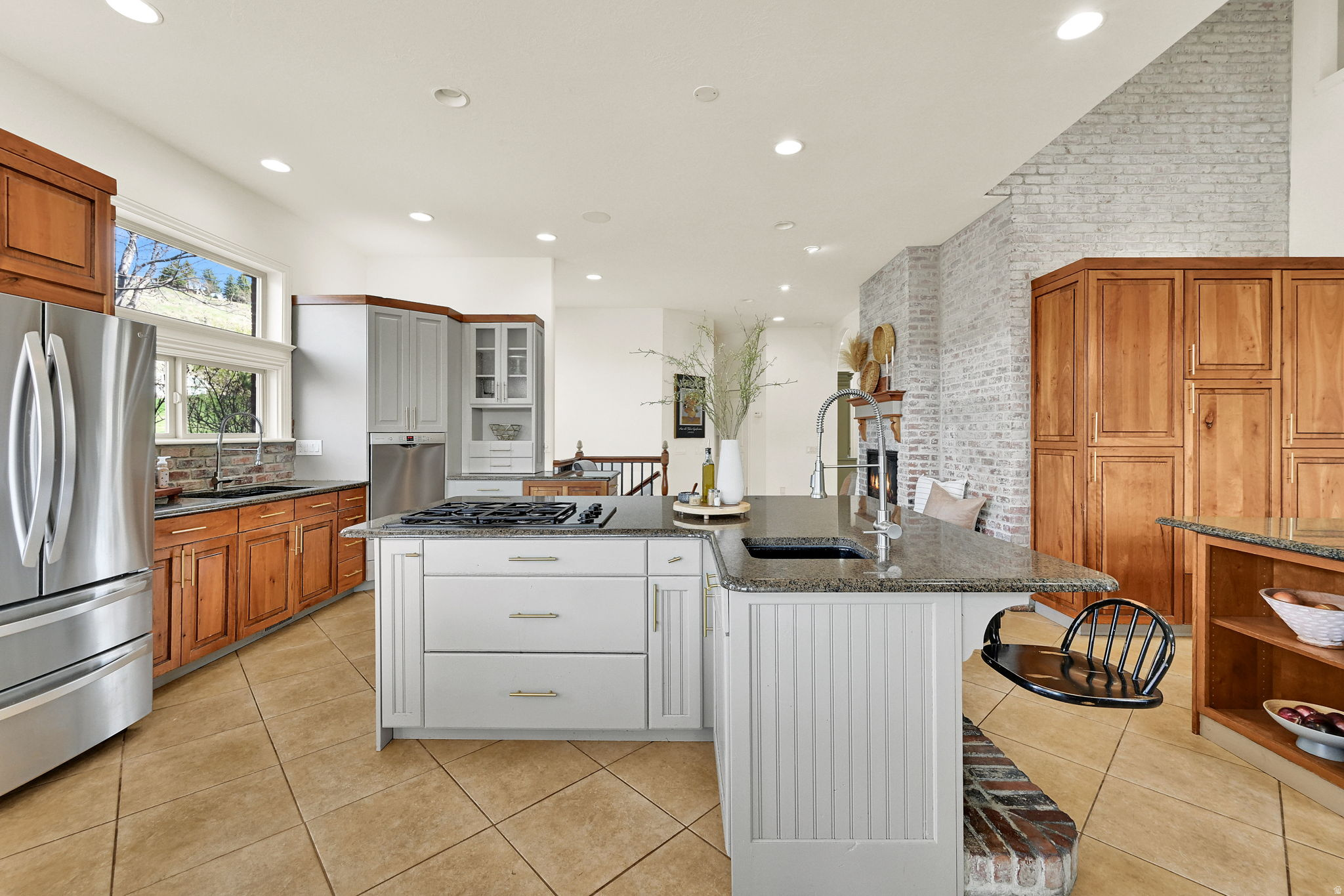 SUMMER RIDGE - Residential