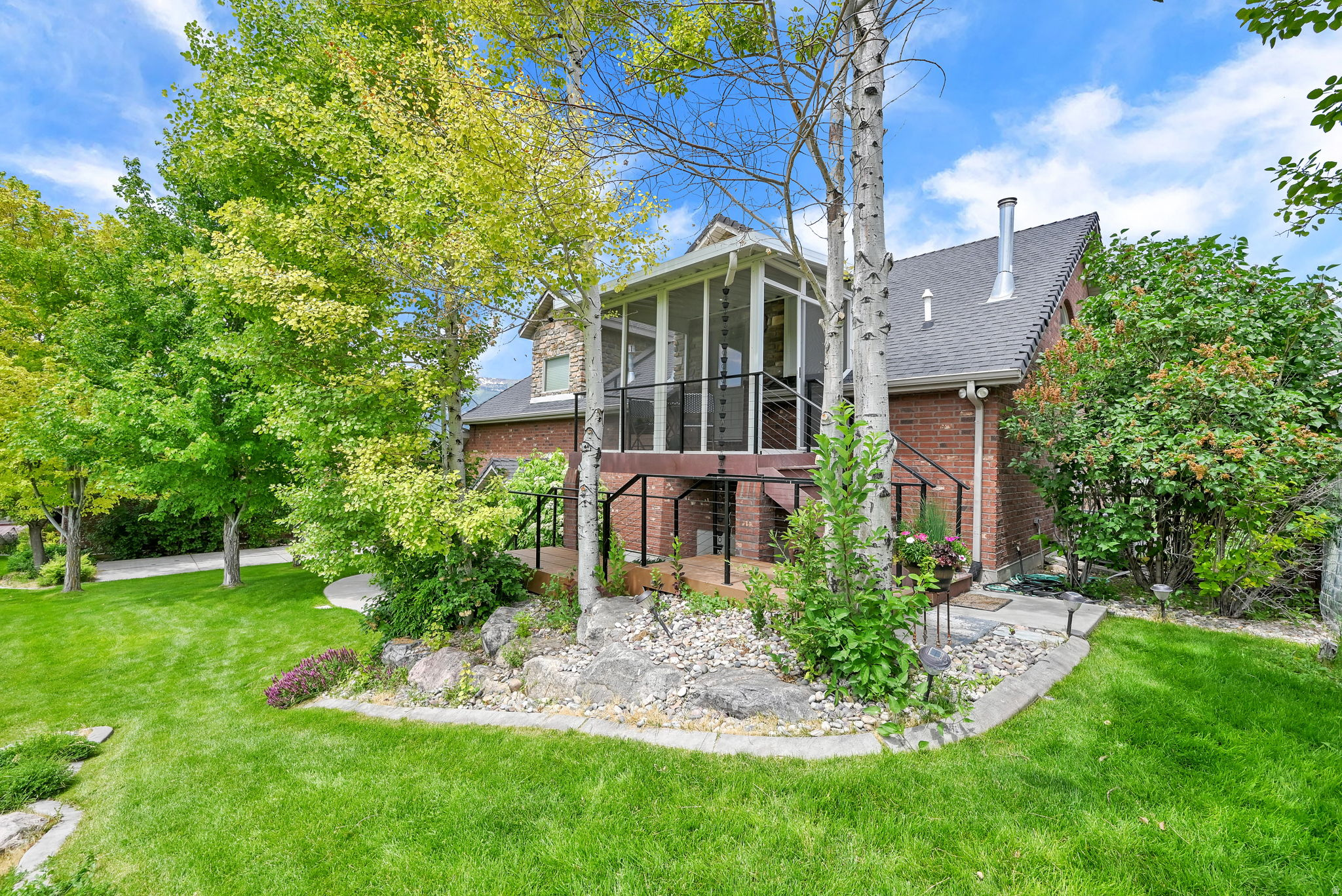 SUMMER RIDGE - Residential