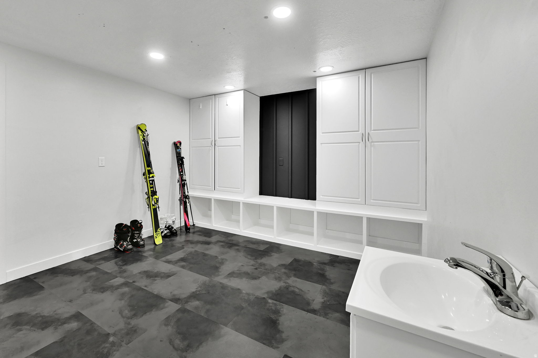 SUMMER RIDGE - Residential