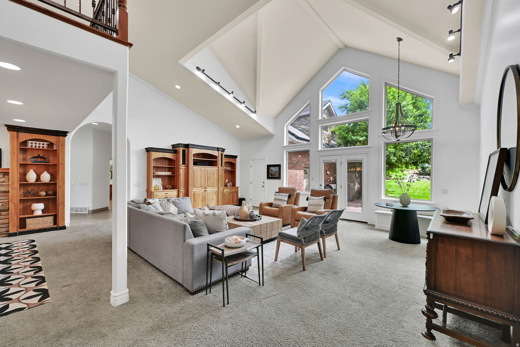 SUMMER RIDGE - Residential