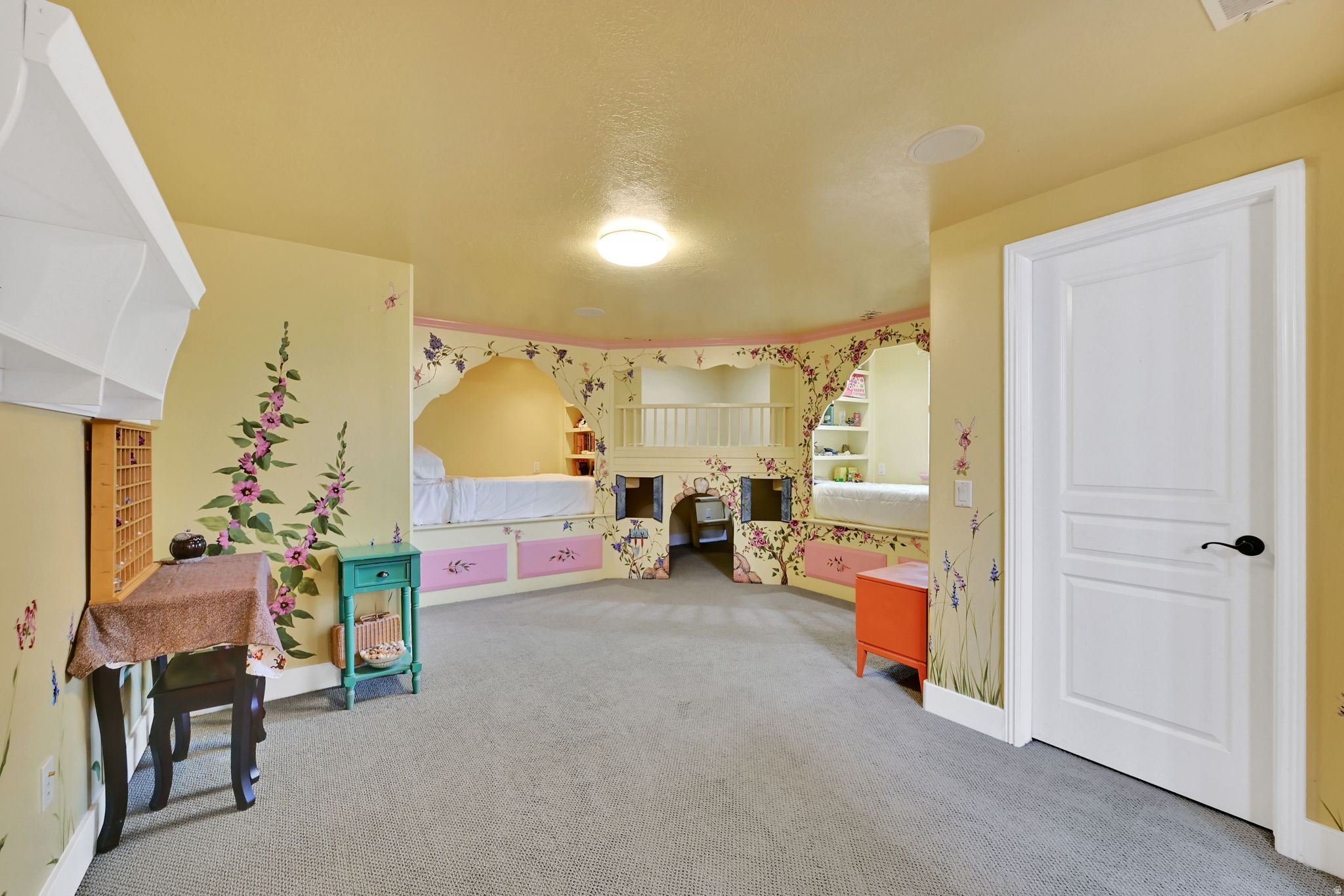 SUMMER RIDGE - Residential