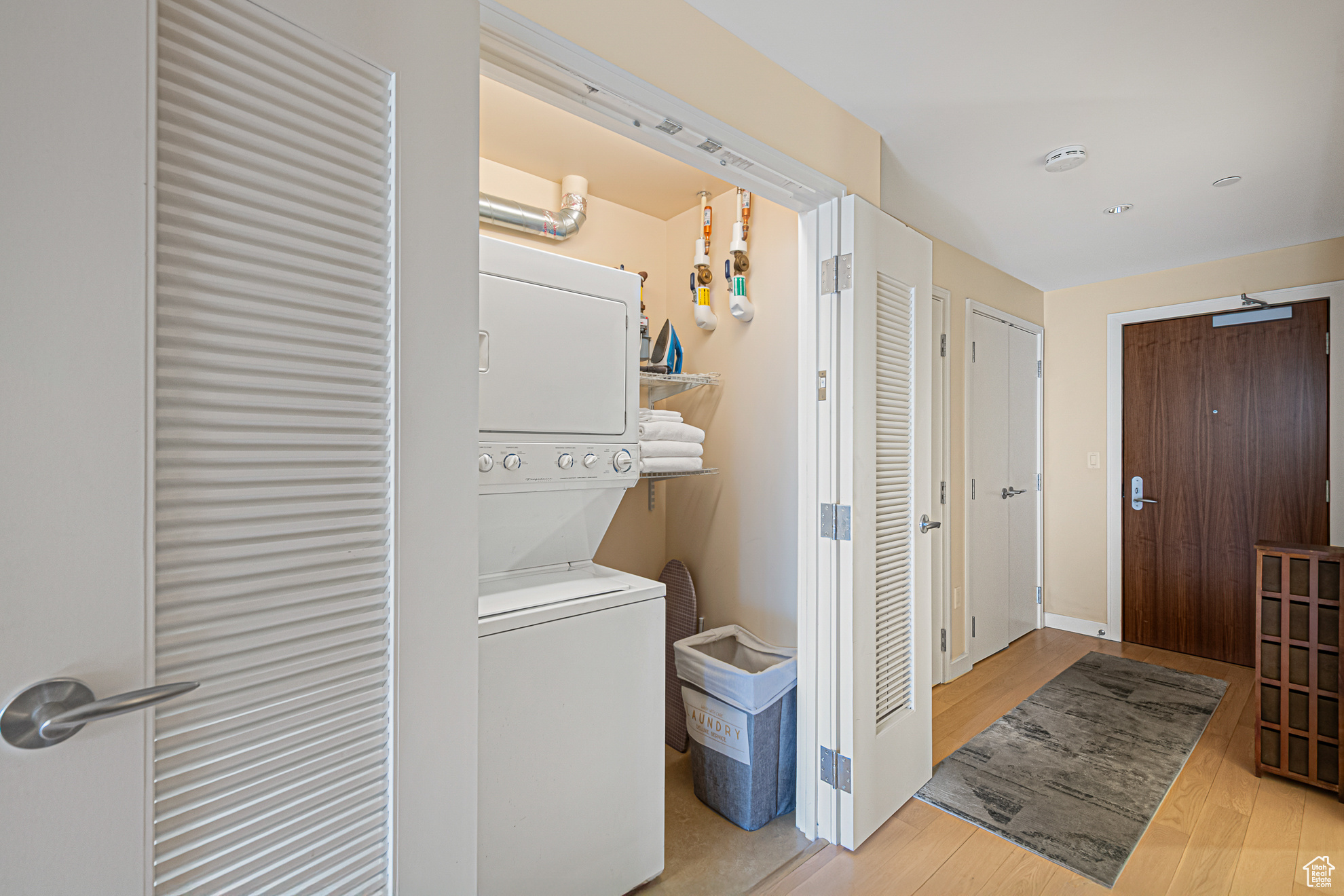 CITY CREEK- 99 WEST - Residential