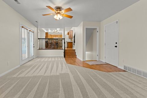 Tiny photo for 1016 E 2600 N, North Ogden, UT 84414 (MLS # 2139925)