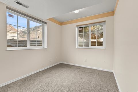 Tiny photo for 1016 E 2600 N, North Ogden, UT 84414 (MLS # 2139925)
