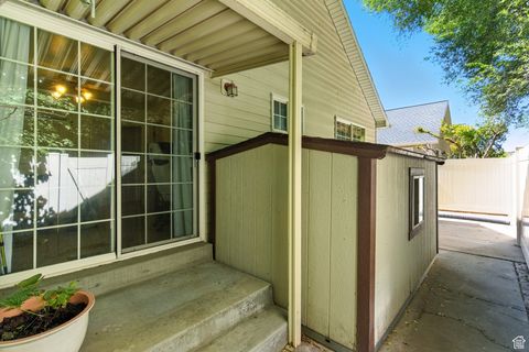 Tiny photo for 932 N 1760 W, Provo, UT 84604 (MLS # 2106833)
