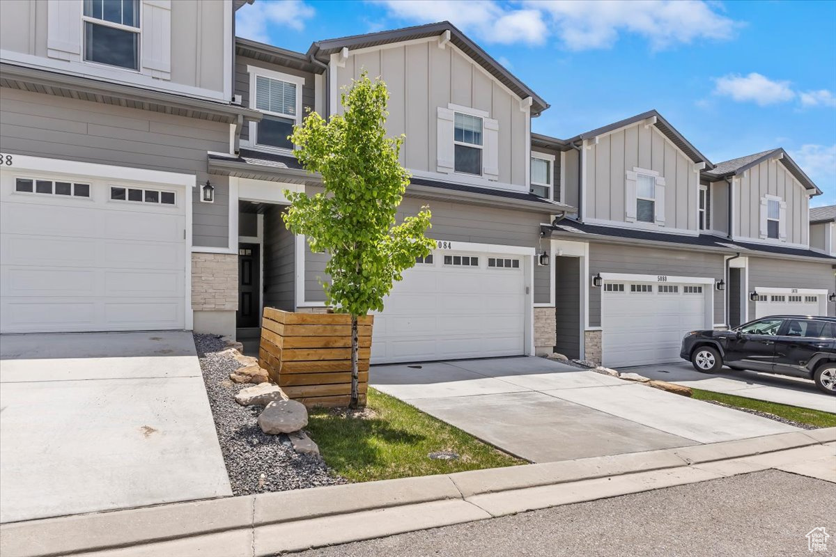 5084 N Marble Fox Way, Lehi, Utah image 2