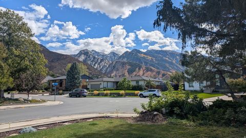 Tiny photo for 8760 S RUSTLER RD E, Cottonwood Heights, UT 84093 (MLS # 2135084)