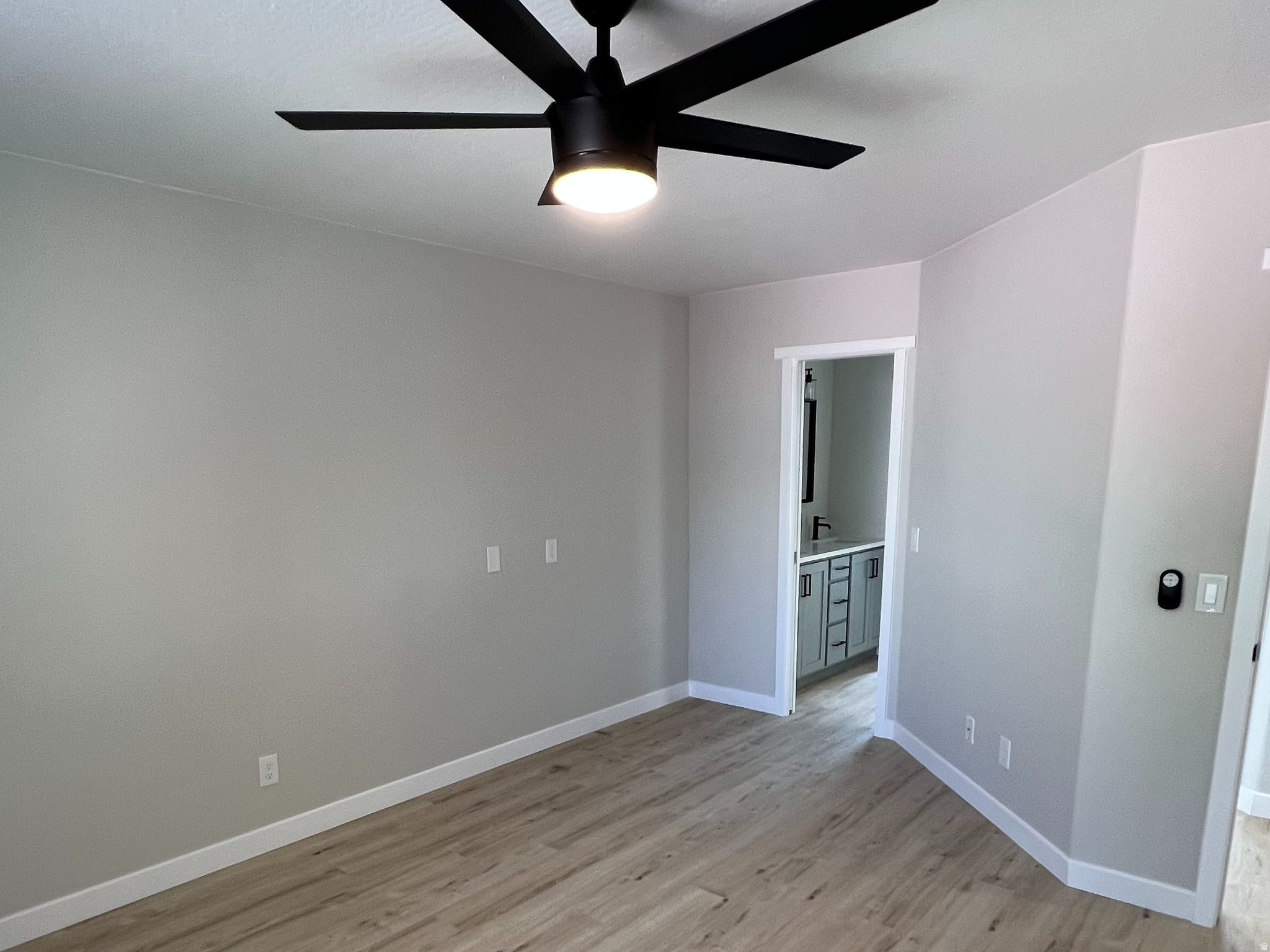 EASTMONT ACRES - Residential Income